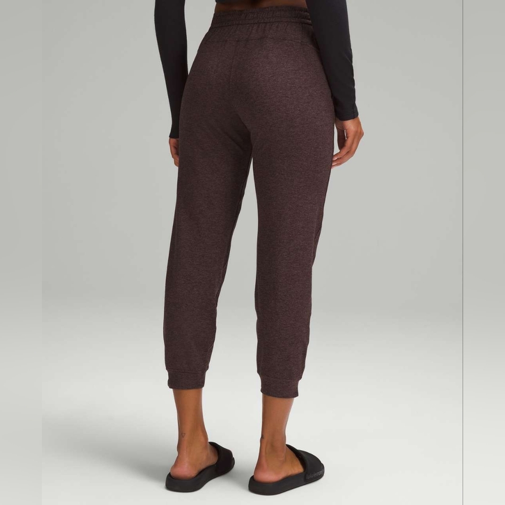Lululemon Soft Jersey Classic-Fit Mid-Rise Jogger Heathered Dark Espresso